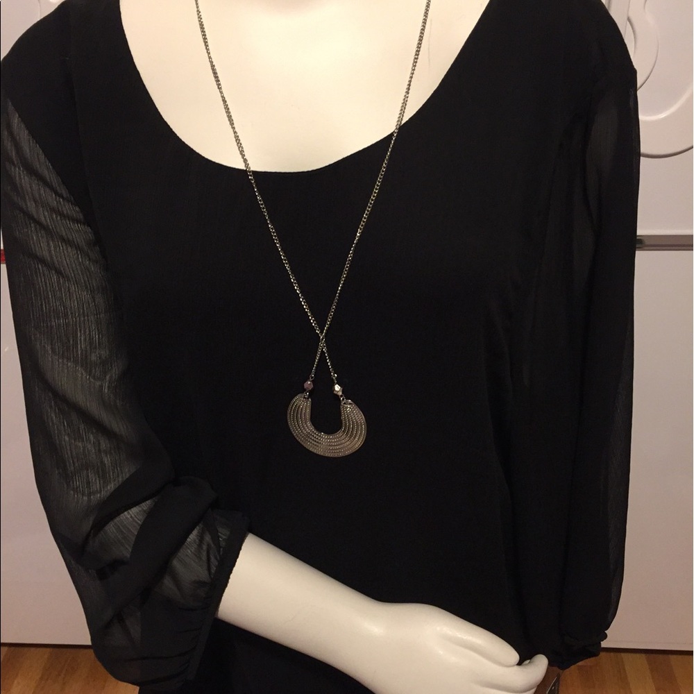 AGB  Blouse  with tank and Necklage Size 3X - Picture 3 of 4
