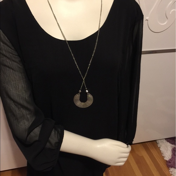 AGB  Blouse  with tank and Necklage Size 3X - Picture 2 of 4