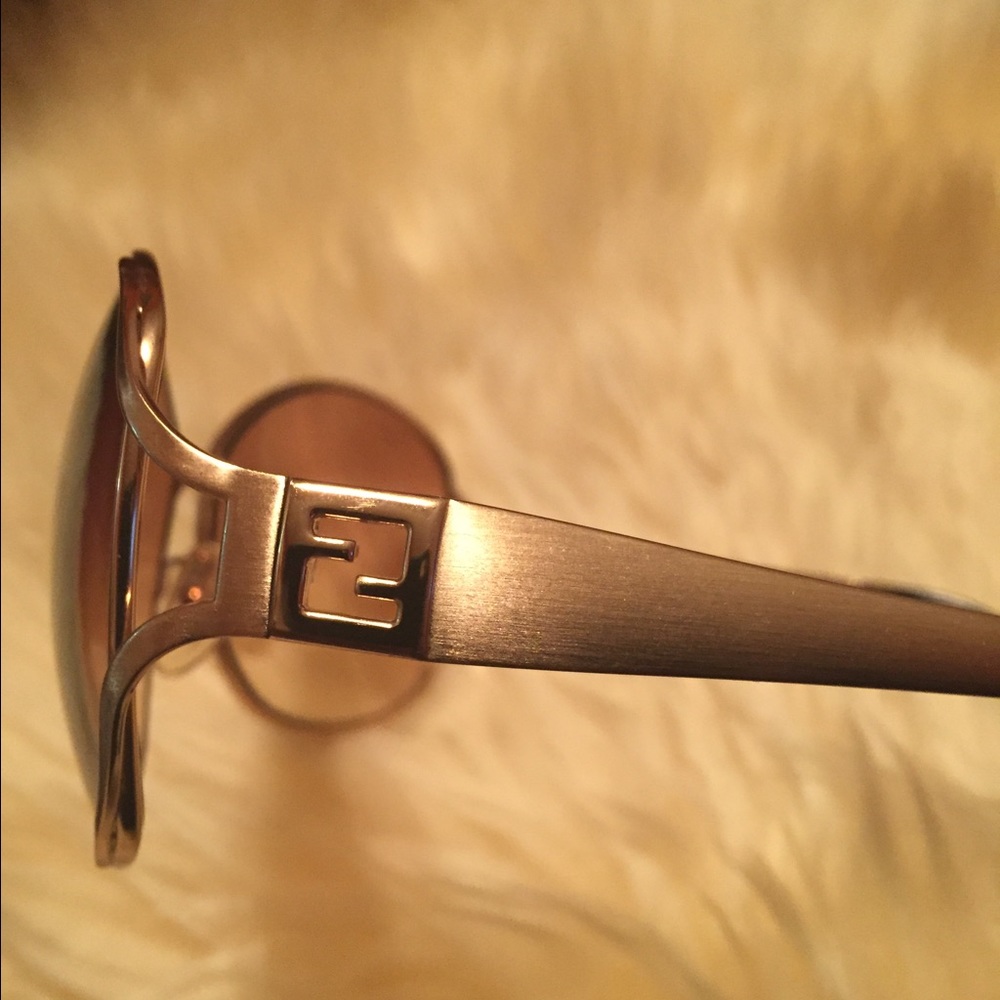 SOLD - Fendi Sunglasses - Picture 3 of 5