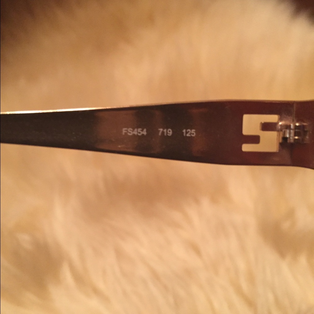 SOLD - Fendi Sunglasses - Picture 4 of 5