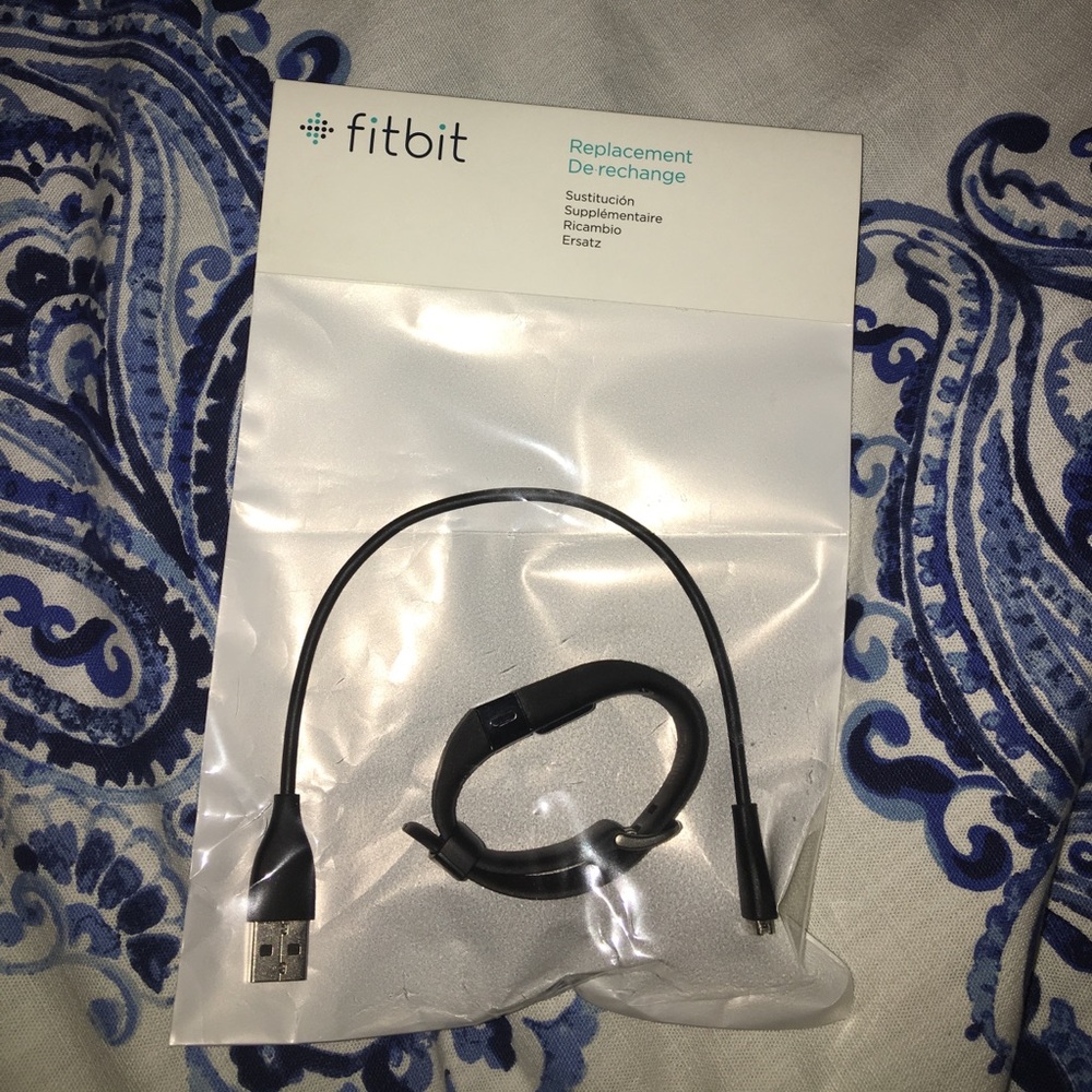 FitBit Charge HR w/ charger
