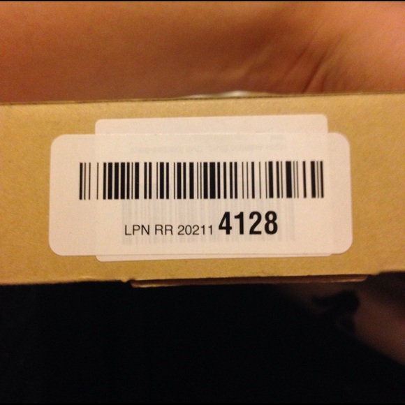 Headset - Picture 2 of 3