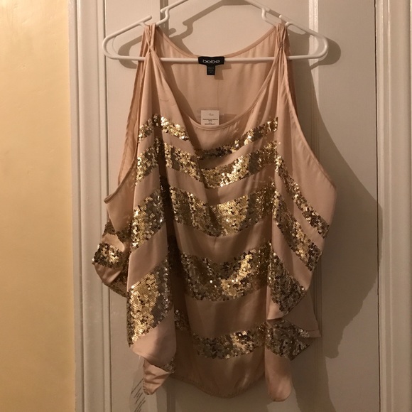 bebe Tops - Sequence shirt