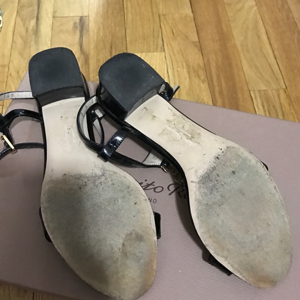 Ferragamo Sandles - Picture 3 of 3