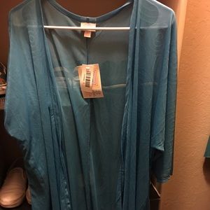 Small LulaRoe Lindsay Kimono