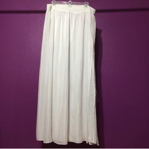 Long white, maxi skirt