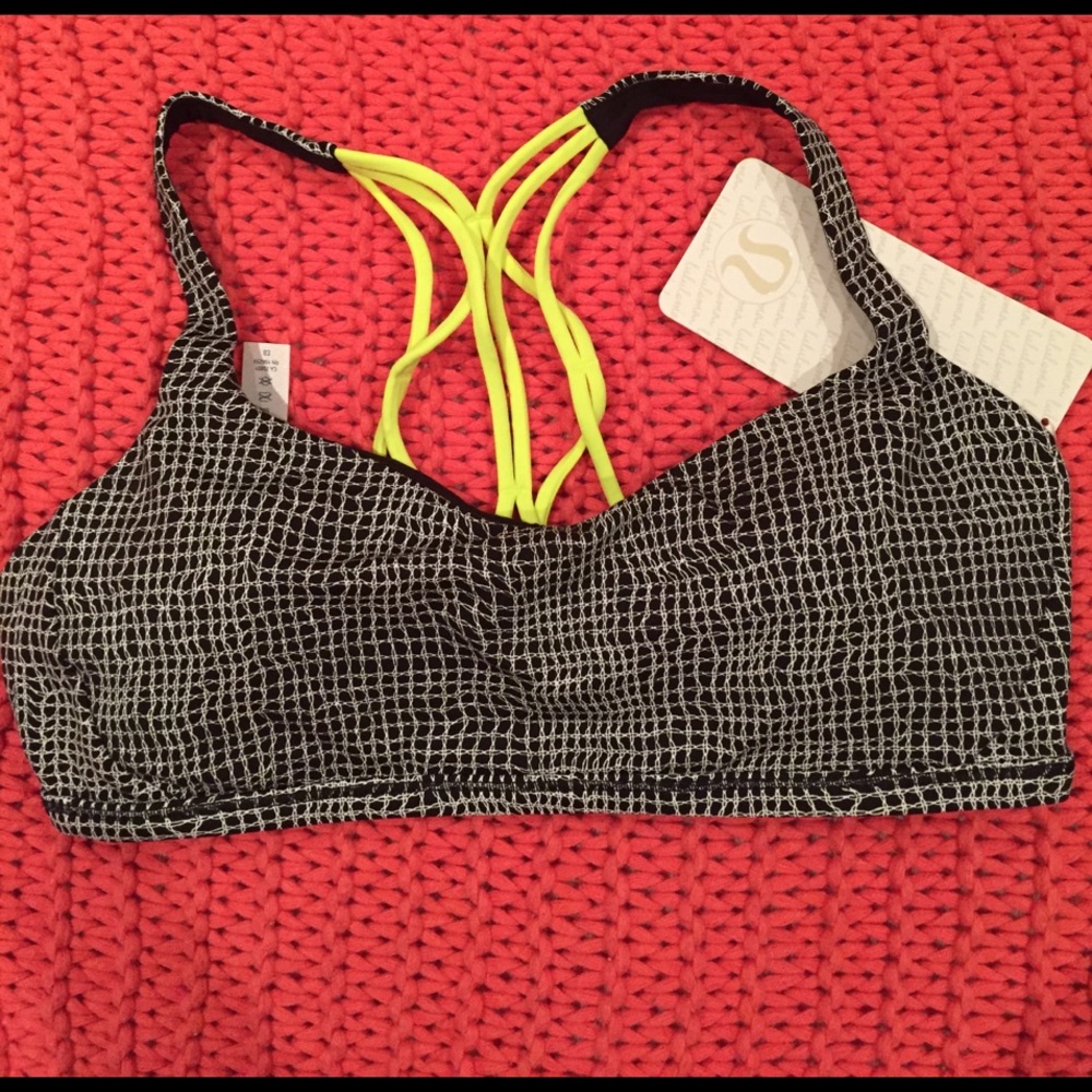 Lululemon Free To Be Zen Bra