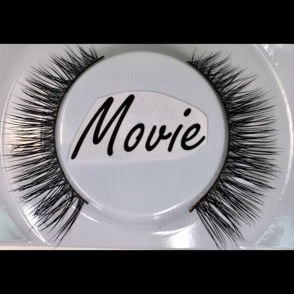 2D 100% Mink Eyelashes - Picture 2 of 5