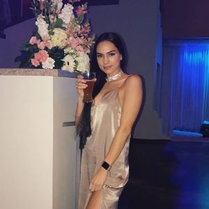 Meet your Posher, Angelina