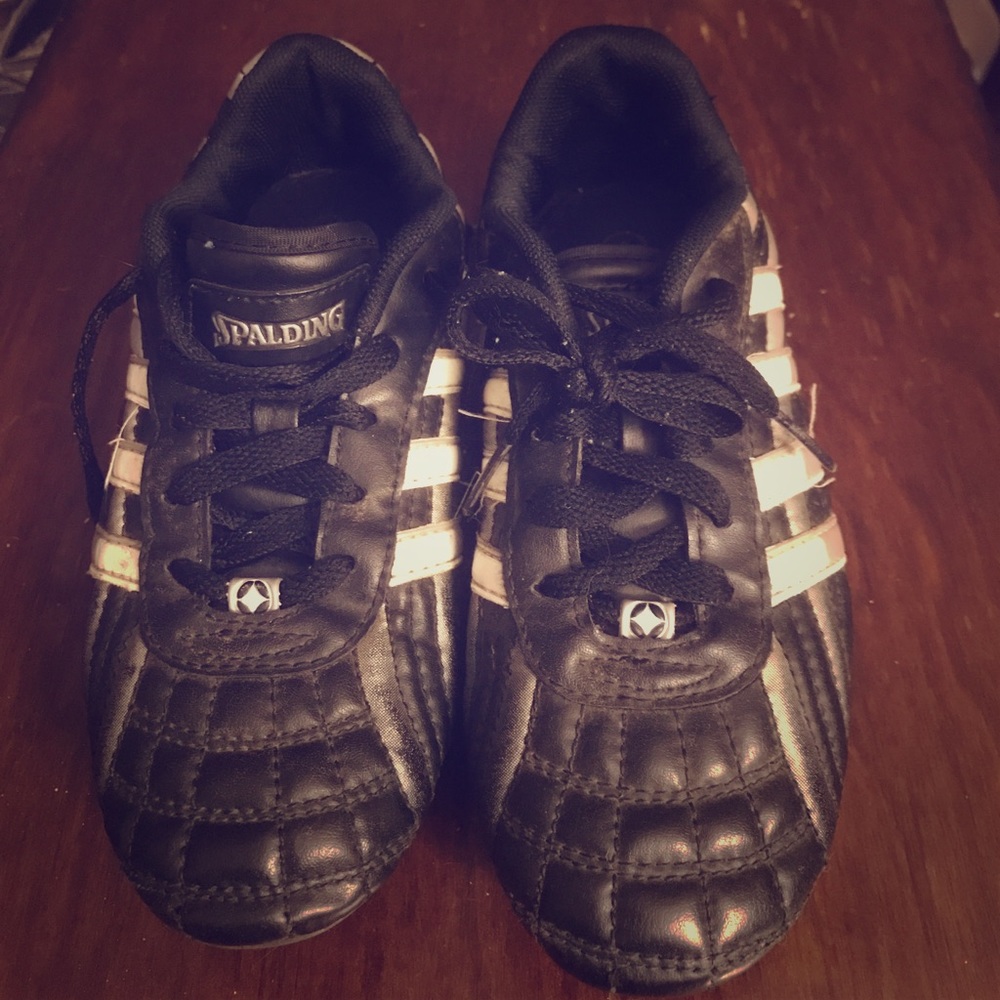 Spalding soccer cleats, kids, size 1, EUC