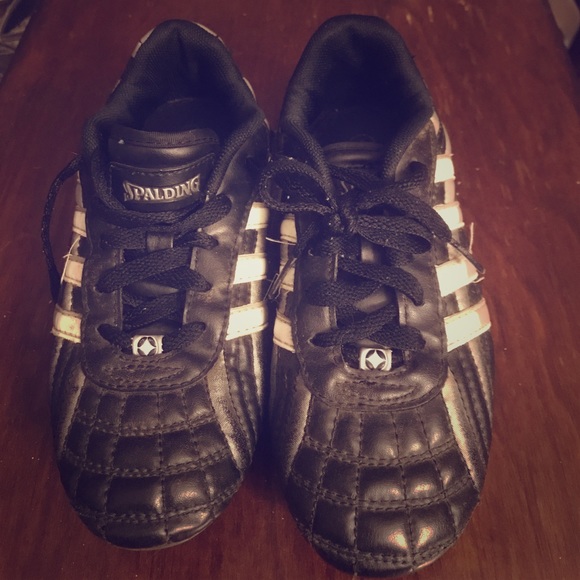 Spalding soccer cleats, kids, size 1, EUC - Picture 1 of 4