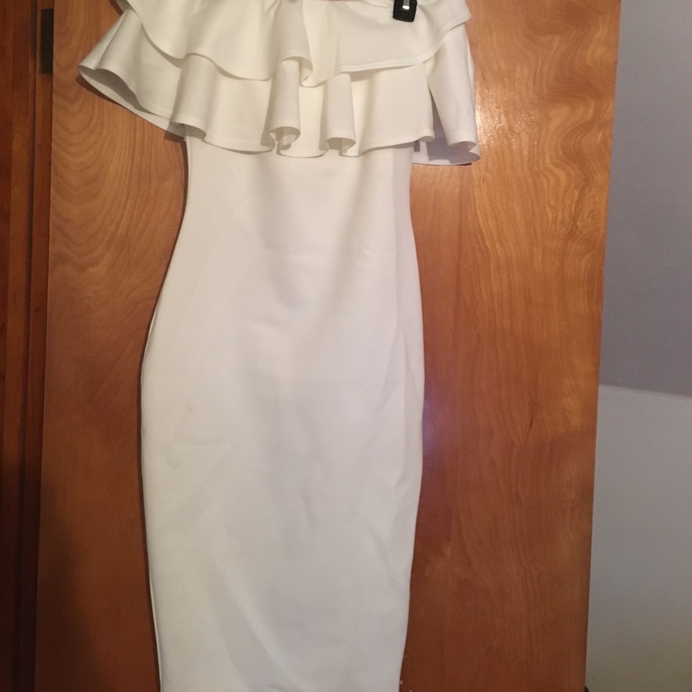 Midi ivory colored bodycon dress