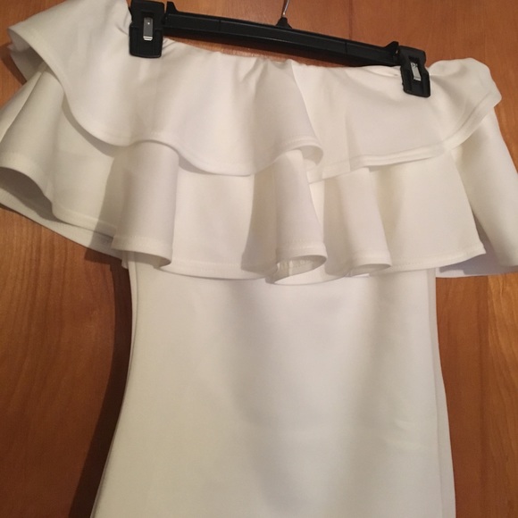 Midi ivory colored bodycon dress - Picture 2 of 2