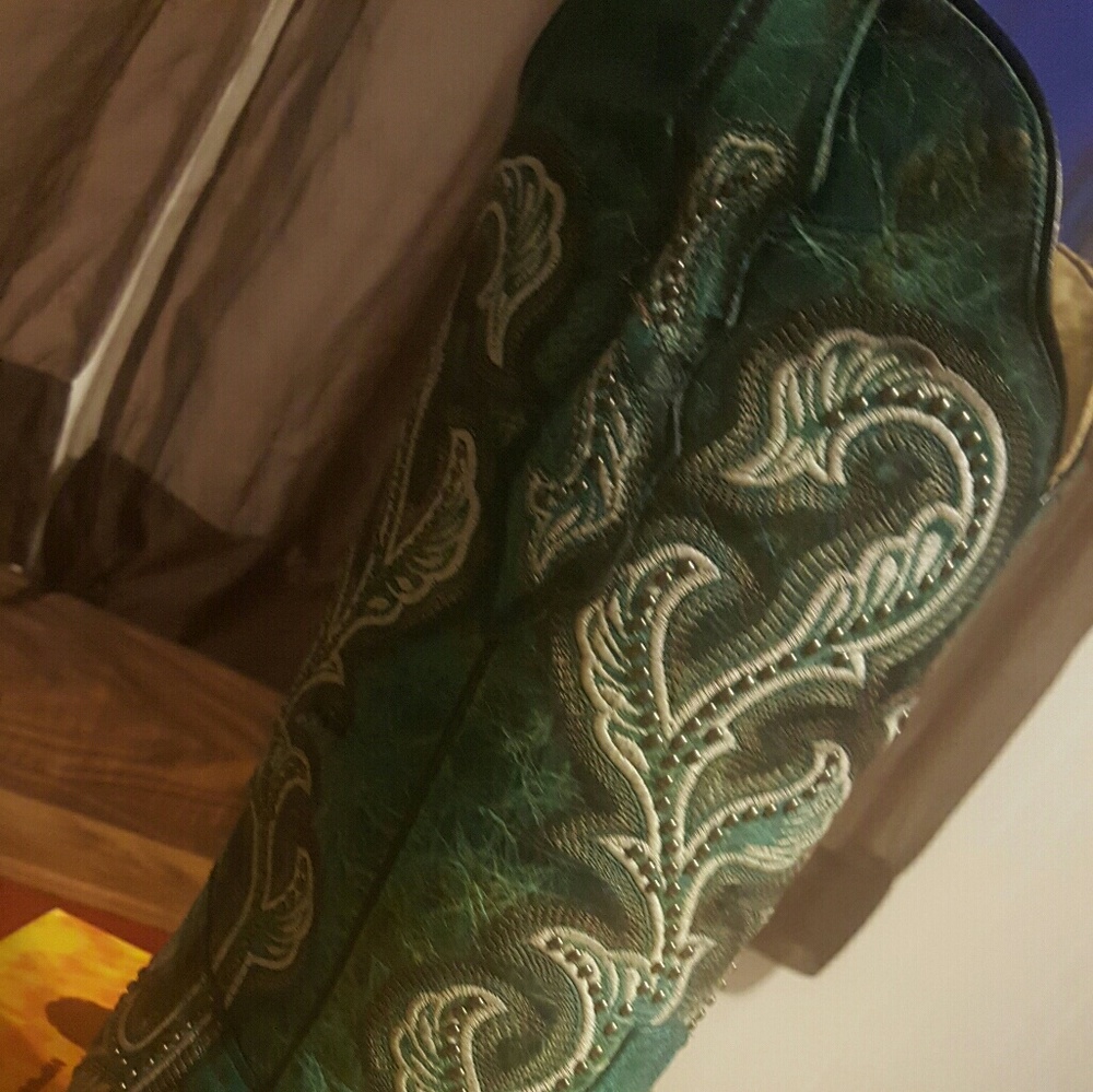 Corral boots
