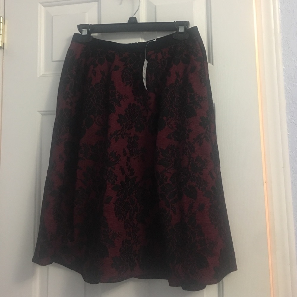 White House | Black Market Lace Skirt