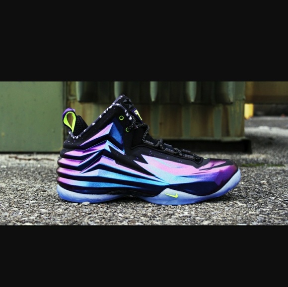 ***SOLD Nike Chuck Posite RARE - Picture 2 of 7