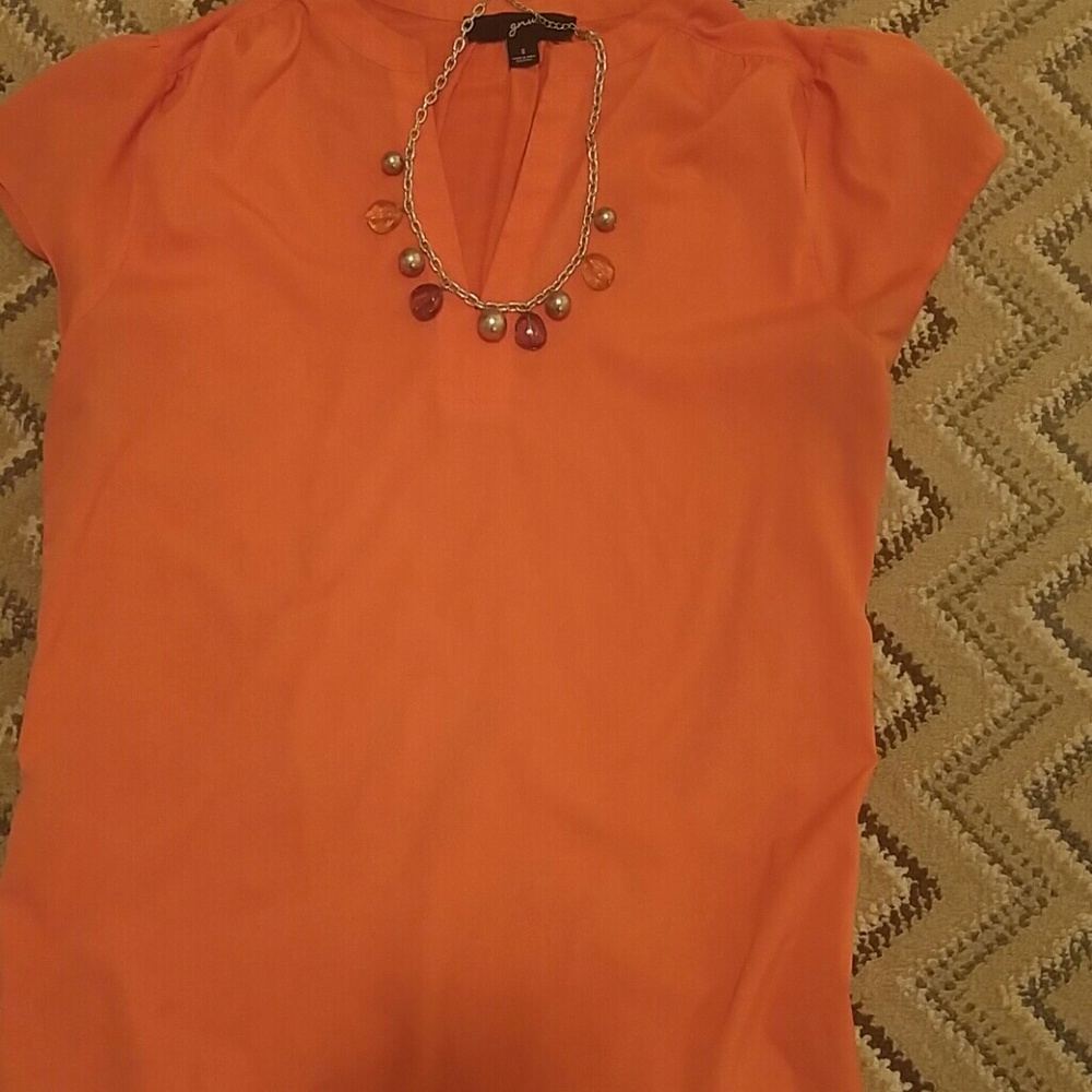 Blouse size s  w/ necklace