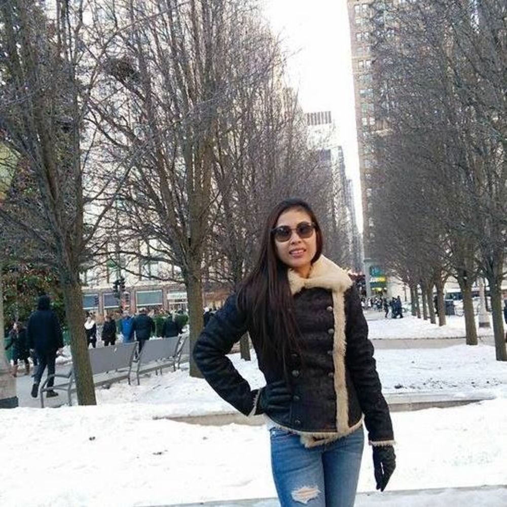 Meet your Posher, Beehoneybee