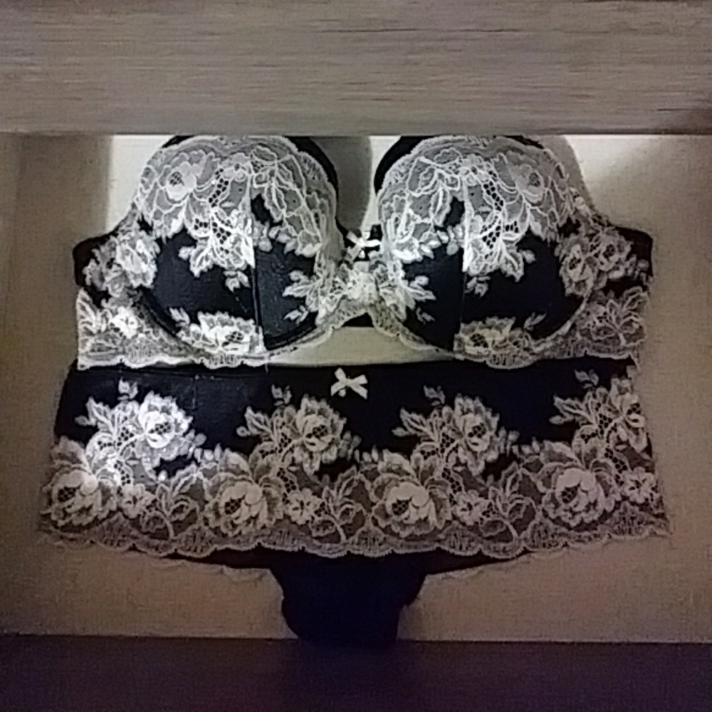 VS