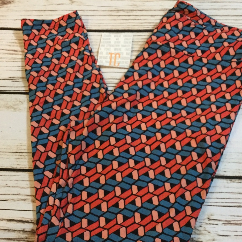 🦋Blue and peach tall and curvy NWT