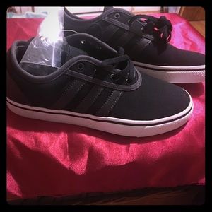 Adidas skateboarding shoes
