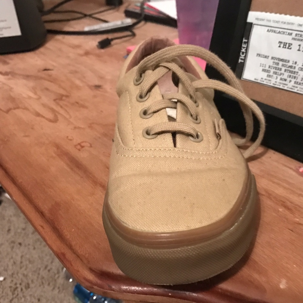 Beige VANS