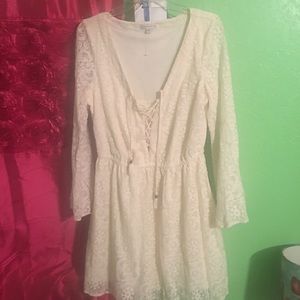 American Eagle lace dress