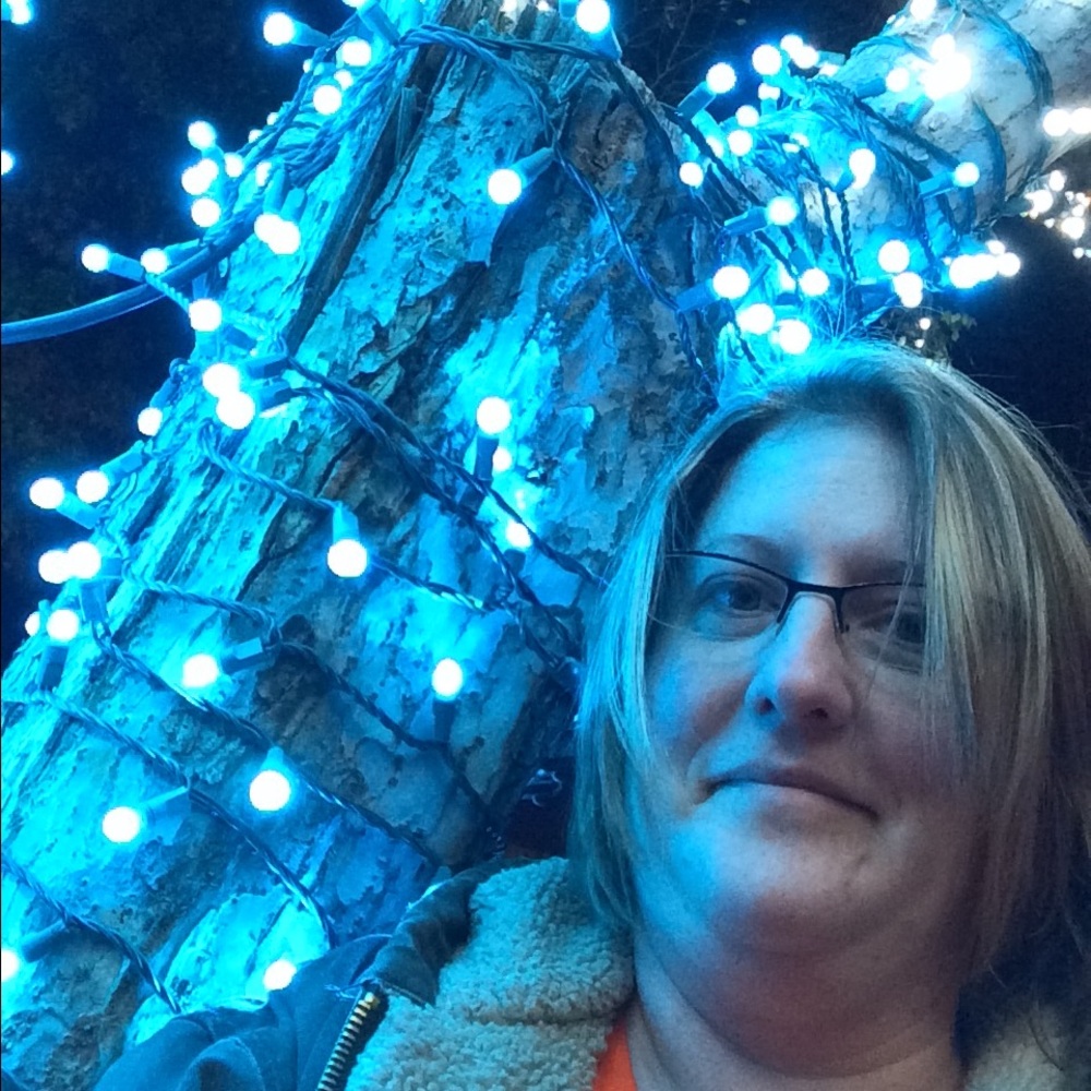 Meet your Posher, Vicki jo