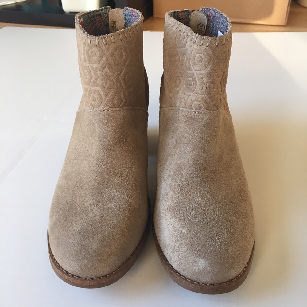 Toms Embossed Suede Bootie - Picture 7 of 7