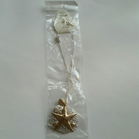 🚨CLEARANCE🚨 PRICE is FIRM unless you bundle - Picture 6 of 7