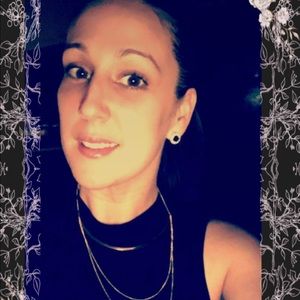 Meet your Posher, Ami