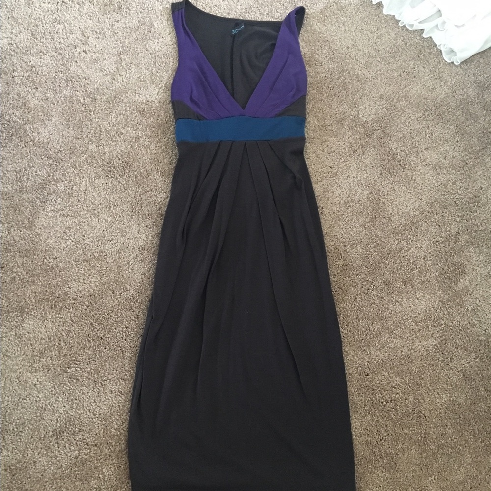 Brown dress... very form fitting. Only worn once.