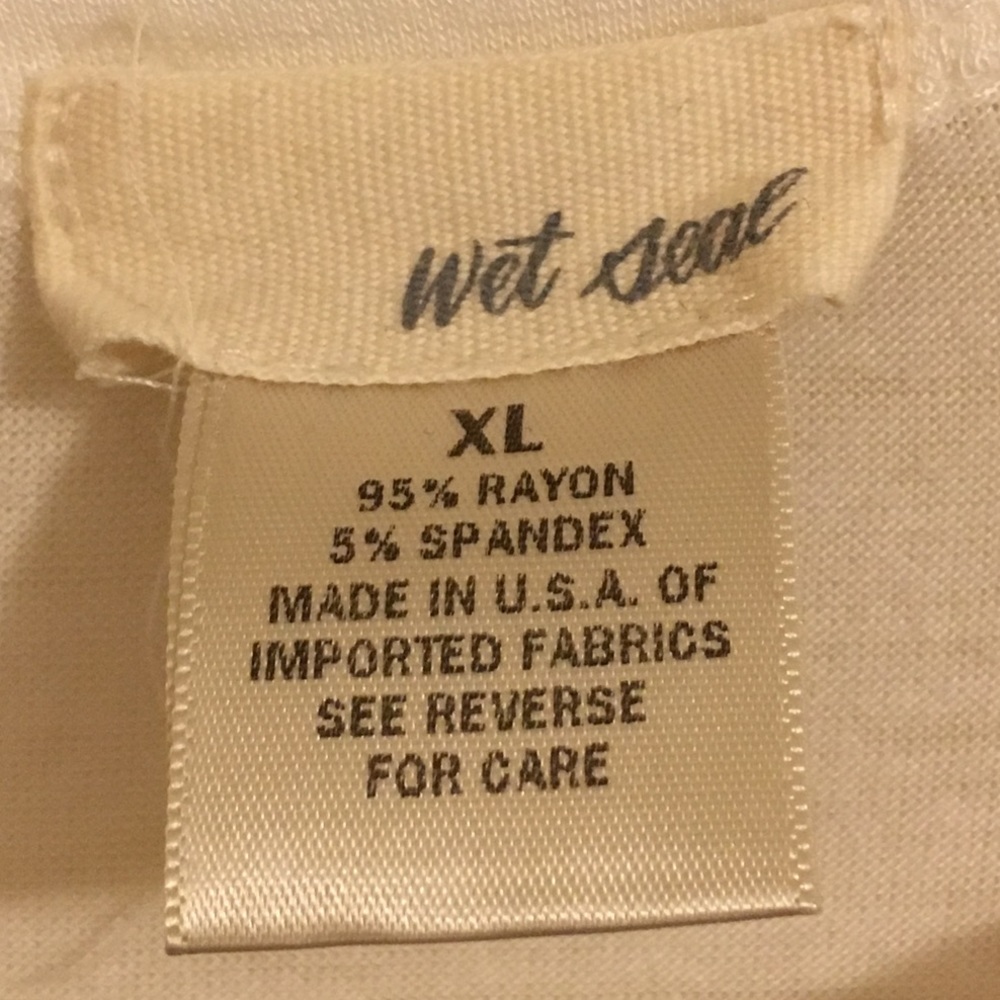 shirt - Picture 2 of 2