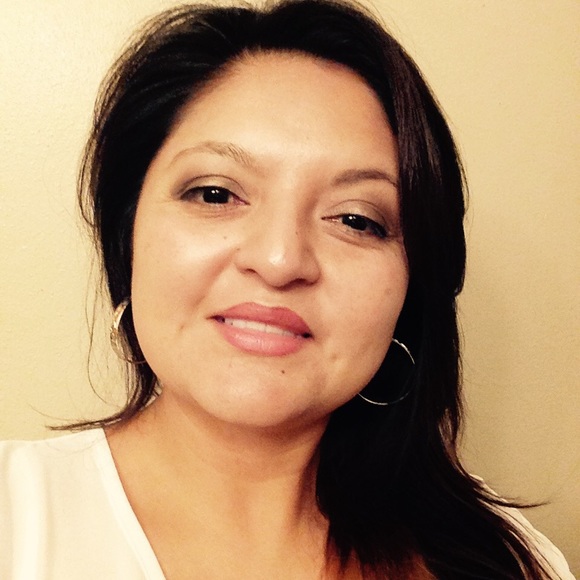 Meet your Posher, Maria - Picture 1 of 1