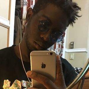 Meet your Posher, Hanif