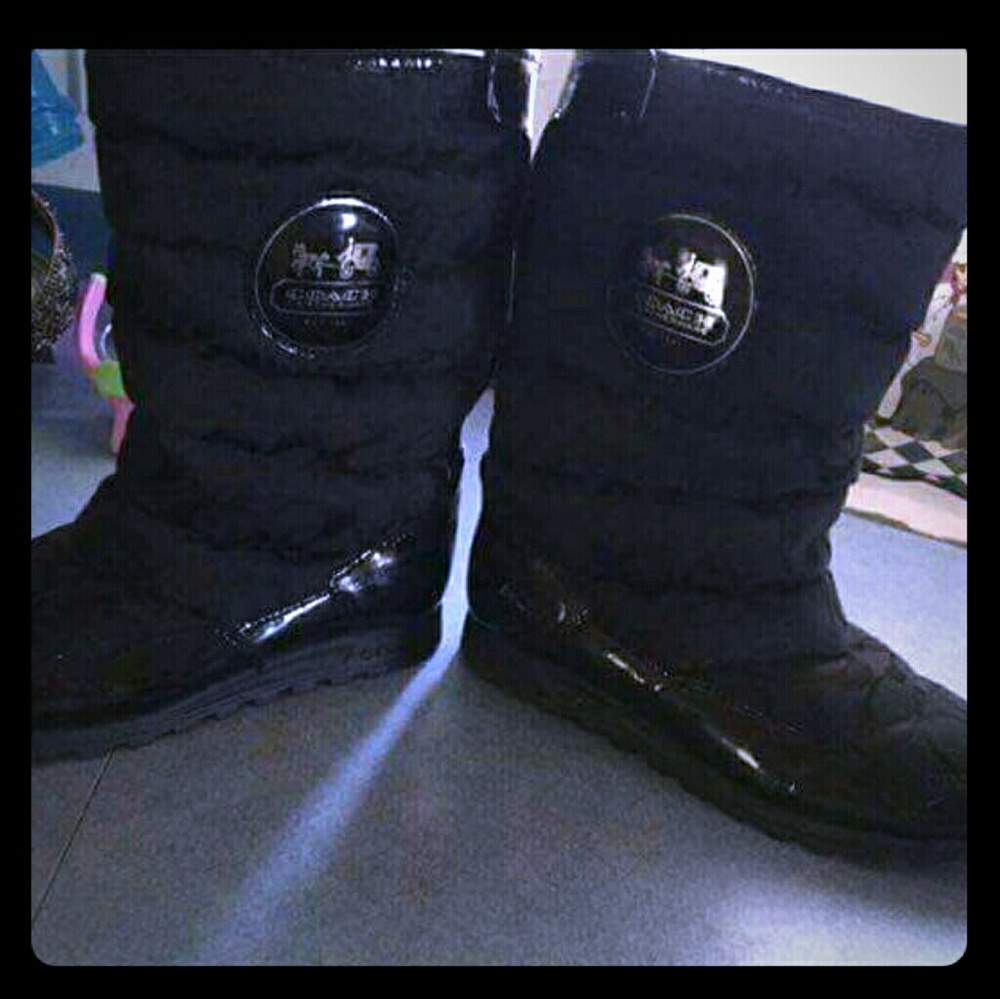 Authentic coach boots
