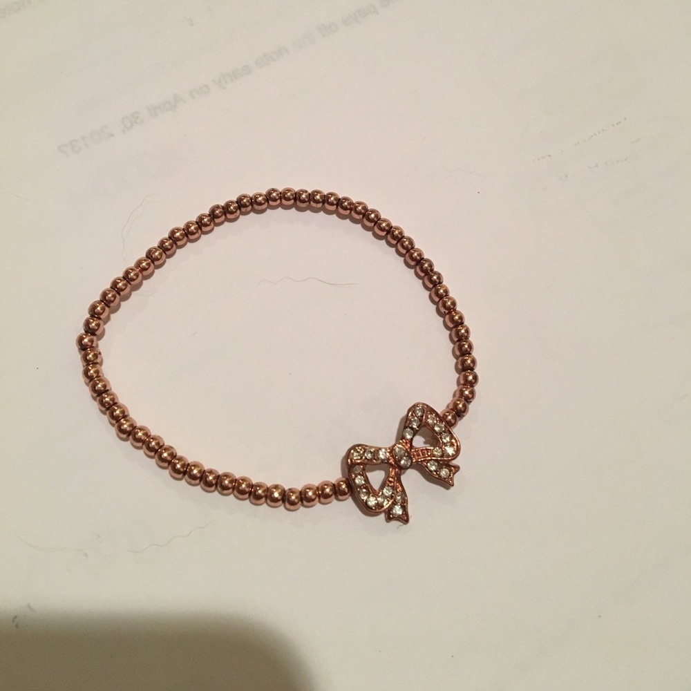 Bow bracelet