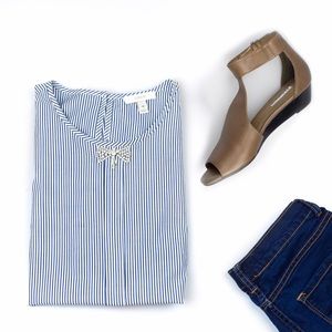 🔥J. CREW - Top with Jeweled Bow 🎀