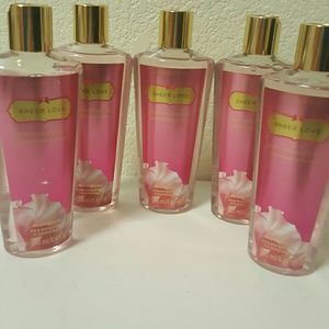 Sheer love Victoria's Secret shower gel