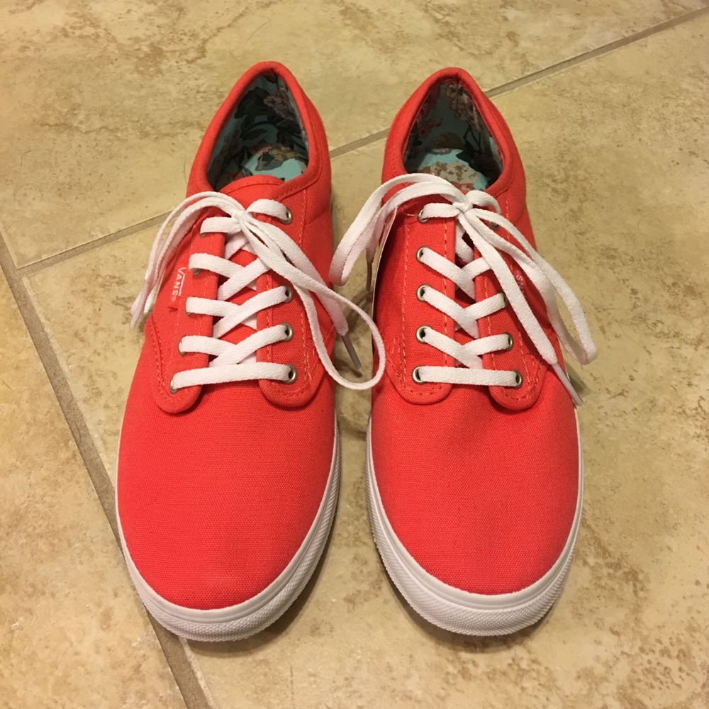Vans Atwood Low Trainers Cayenne/Fudge Shoes - Picture 2 of 4