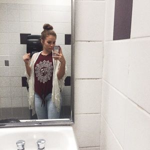 Meet your Posher, Megan