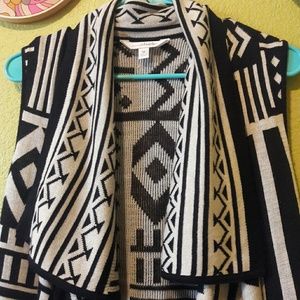 🌝PRICE DROP🌝 Aztec Vest