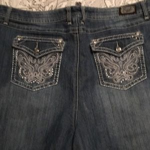 Capri jeans, Earl brand. Great condition