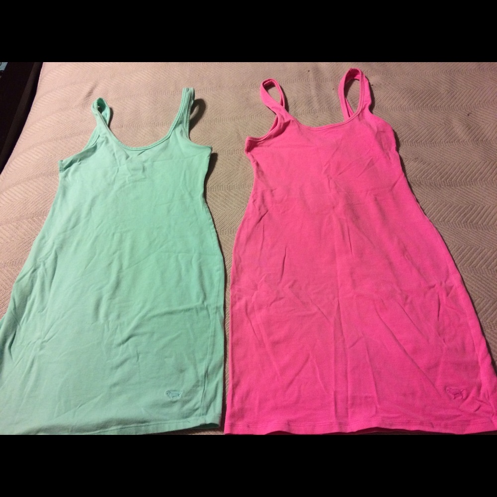 2 Pink dresses