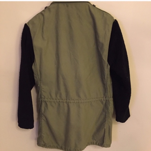 The Reformation faux fur shearling army anorak - Picture 3 of 3