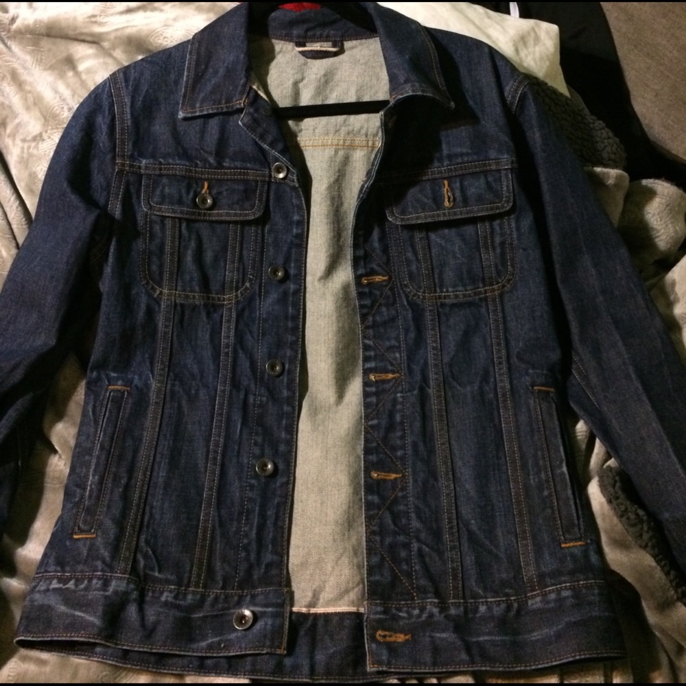 Men's jean jacket