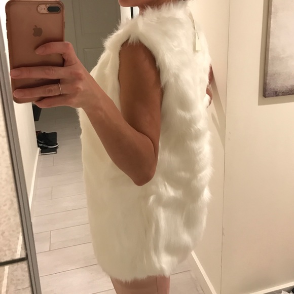Jackets & Coats - White faux fur vest Jackets & Coats - White faux fur vest