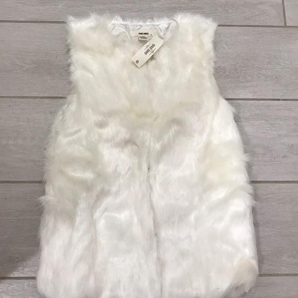 Jackets & Coats - White faux fur vest Jackets & Coats - White faux fur vest