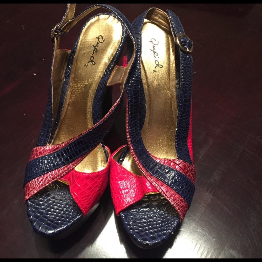 Sling back snake skin print peep toe