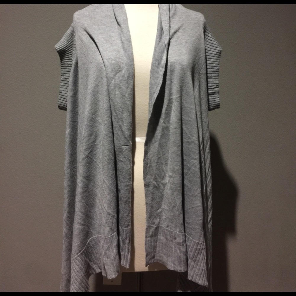 Short sleeve draped cardigan